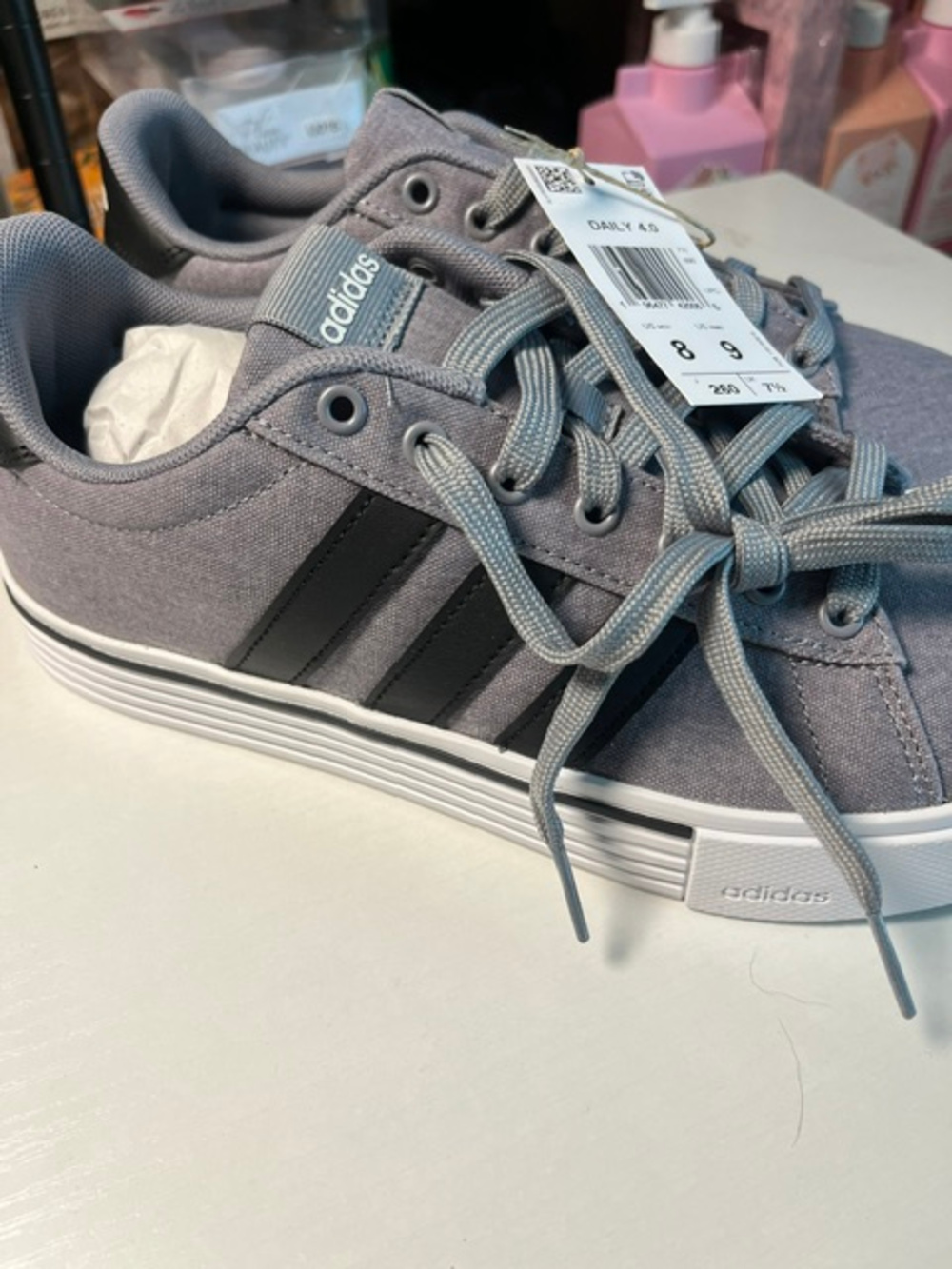 Adidas Gray Canvas Low Top Sneakers Size 8M/ 9W Streetwear